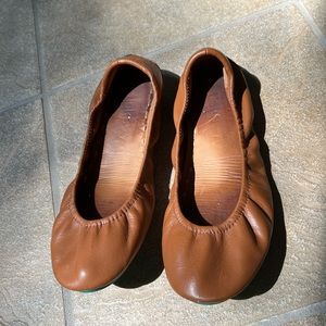 Tiek chestnut size 7 classic flat
